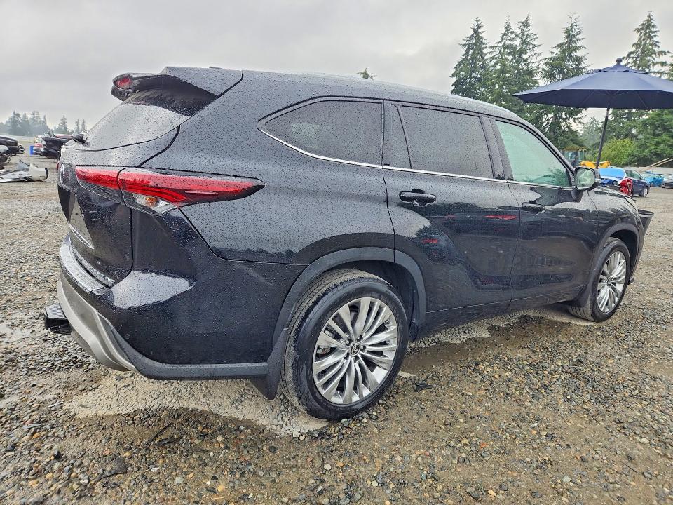 2024 Toyota Highlander VIN 5TDKDRBH4RS528820 COPART salvage auction — REAR END, Wa - Bill Of Sale, sold $19,500 on 2026-07-26 (photo 3)