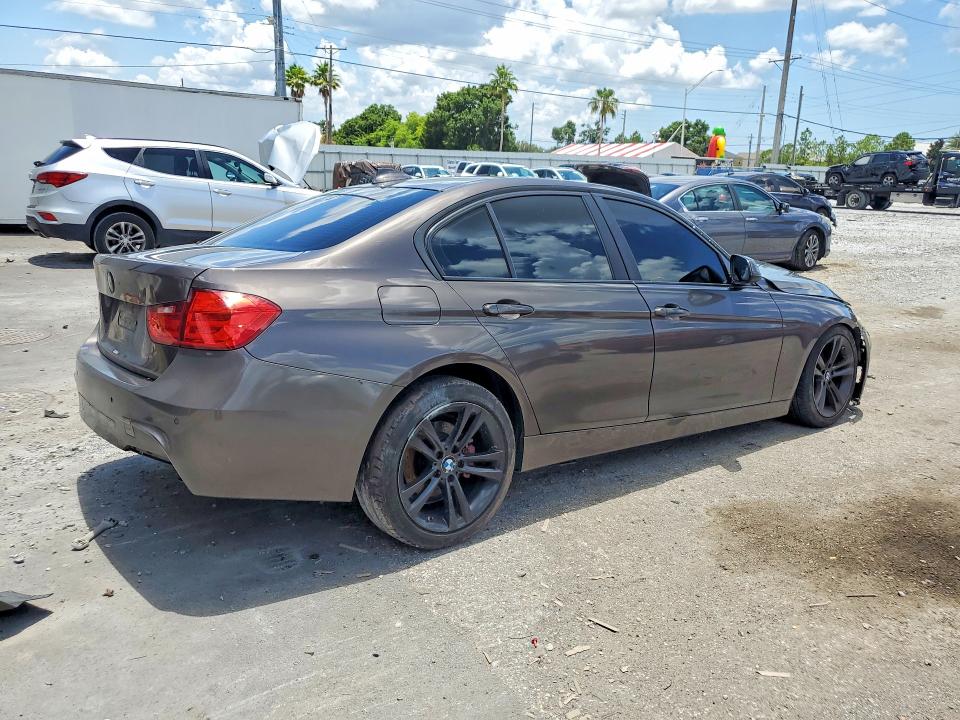 2015 BMW 3er VIN WBA3C3C55FP664434 COPART salvage auction — FRONT END, Fl - Certificate Of Destruction, sold $375 on 2026-07-17 (photo 3)