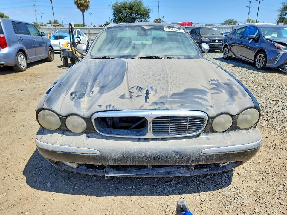2005 Jaguar Vandenplas VIN SAJWA82C85SG44486 COPART salvage auction — MINOR DENT/SCRATCHES, Ca - Lien Papers-Clean Or Ac, sold $450 on 2026-07-07 (photo 5)