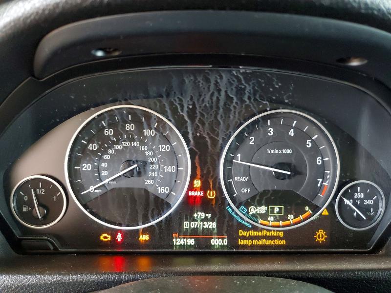 2015 BMW 3er VIN WBA8Z5C59FGS36169 COPART salvage auction — FRONT END, Ca - Certificate Of Title (P), sold $825 on 2026-07-22 (photo 9)