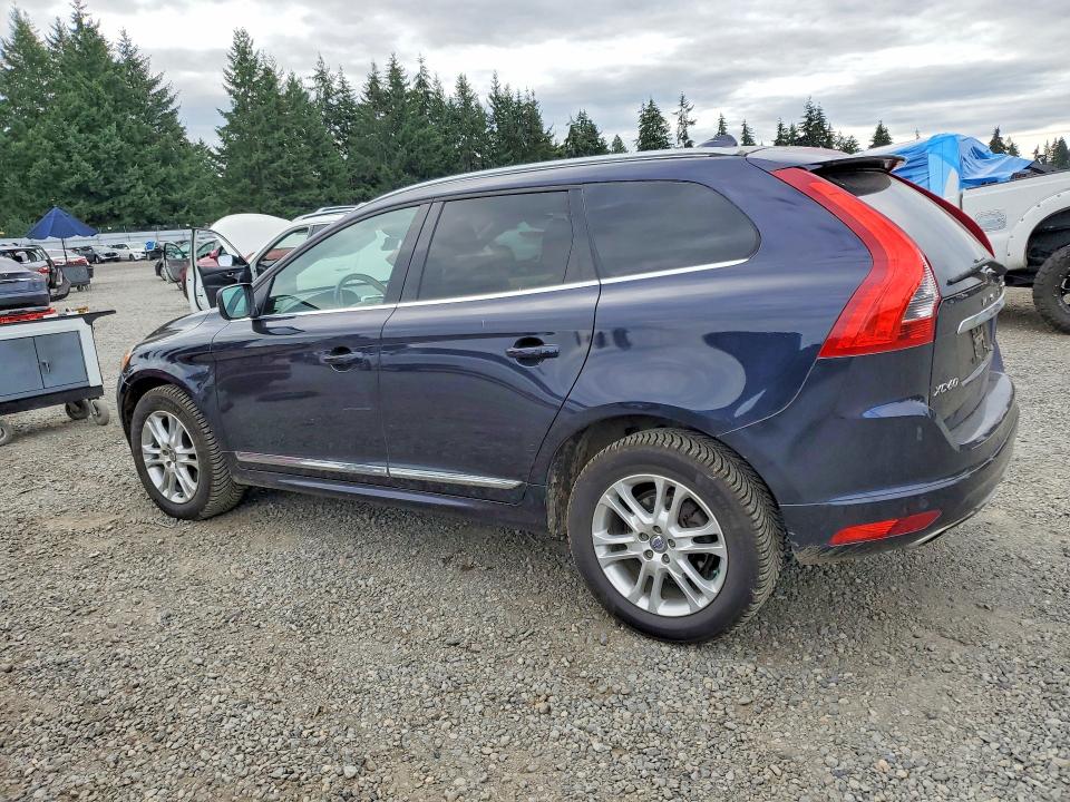 2016 Volvo Xc60 VIN YV4612RK2G2870979 COPART salvage auction — MINOR DENT/SCRATCHES, WA - VEHICLE CERT OF OWNERSHIP-TITL, sold $1,450 on 2026-08-04 (photo 2)