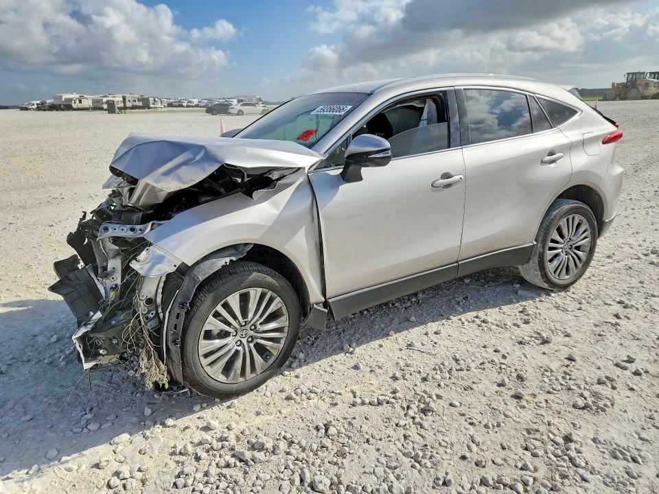 2024 Toyota Venza VIN JTEAAAAH6RJ155893 COPART salvage auction — FRONT END, TX - SALVAGE VEHICLE TITLE (P), sold $3,750 on 2026-07-09 (photo 1)