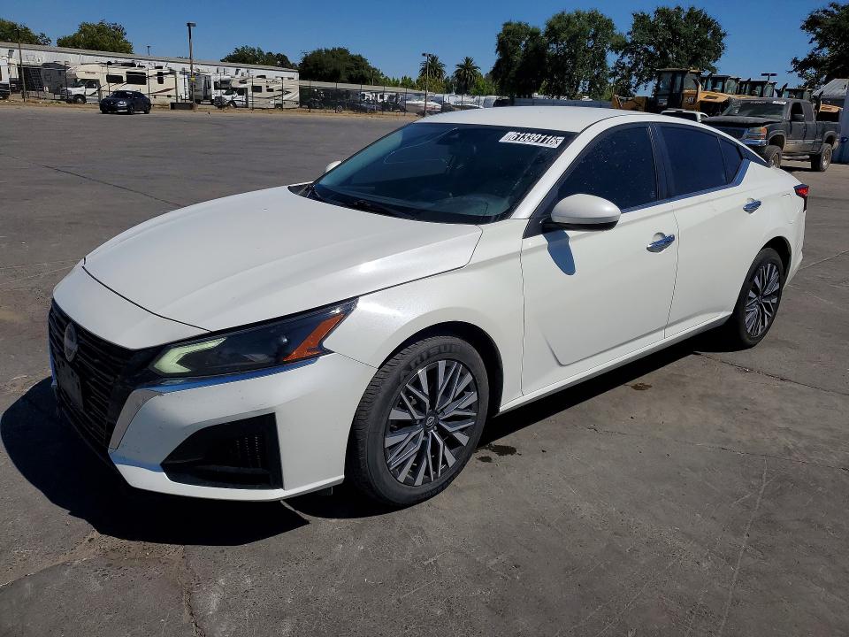 2023 Nissan Altima VIN 1N4BL4DW4PN310323 — COPART salvage auction photo
