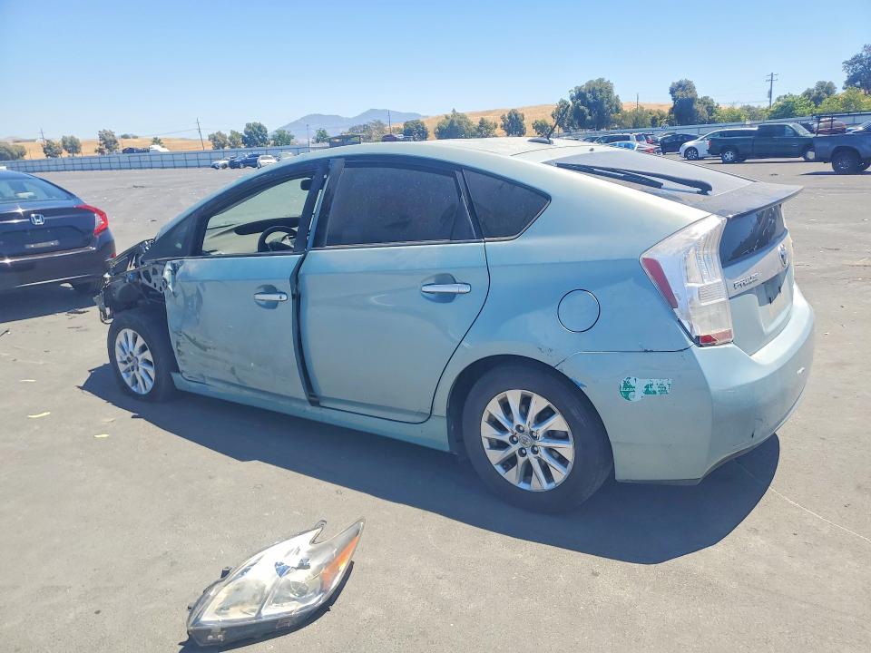 2014 Toyota Prius VIN JTDKN3DP3E3057611 COPART salvage auction — FRONT END, CA - SALVAGE CERTIFICATE, sold $3,900 on 2026-07-27 (photo 2)