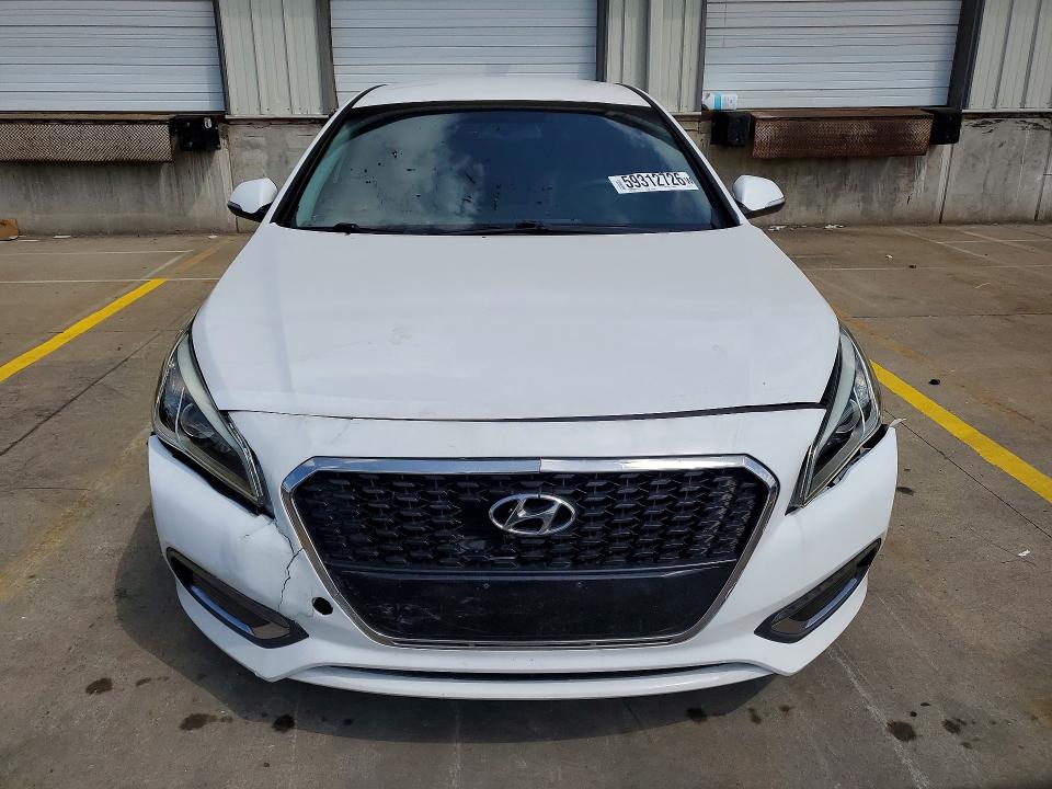 2016 Hyundai Sonata VIN KMHE24L16GA022712 COPART salvage auction — FRONT END, Tn - Certificate Of Title, sold $575 on 2026-07-30 (photo 5)