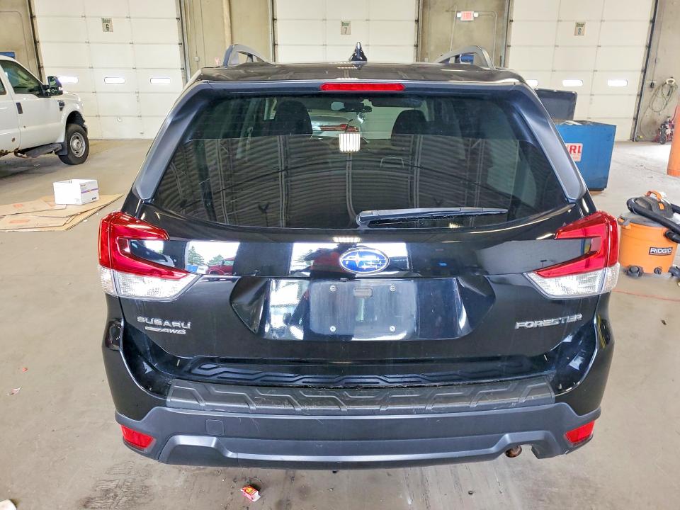 2020 Subaru Forester VIN JF2SKAJC6LH410858 COPART salvage auction — HAIL, Mn - Cert Of Title-Salvage, sold $9,900 on 2026-08-25 (photo 6)