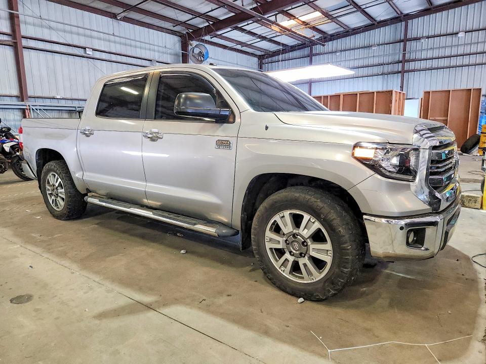2016 Toyota Tundra VIN 5TFGW5F16GX198224 COPART salvage auction — FRONT END, Fl - Certificate Of Title (P), sold $8,200 on 2026-07-15 (photo 4)