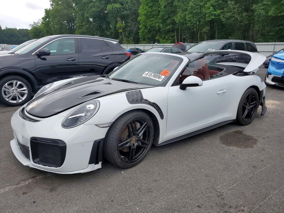2018 Porsche 911 VIN WP0CA2A90JS138078 COPART salvage auction — WATER/FLOOD, NJ - CERT OF TITLE-SALVAGE FLOOD, sold $33,750 on 2026-08-13 (photo 1)