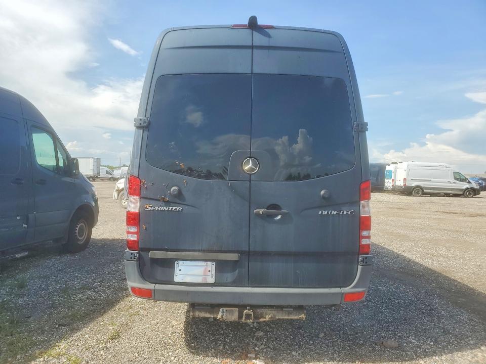 2013 Mercedes-benz Sprinter VIN WD3PE8CC7D5785771 COPART salvage auction — HAIL, Tx - Certificate Of Title, sold $5,900 on 2026-07-21 (photo 6)