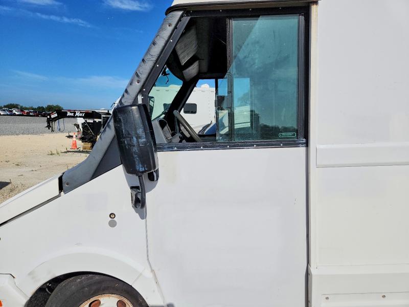 2017 Isuzu Npr VIN JALB4T175H7W00086 COPART salvage auction — ALL OVER, Fl - Certificate Of Title, sold $10 on 2026-07-28 (photo 7)