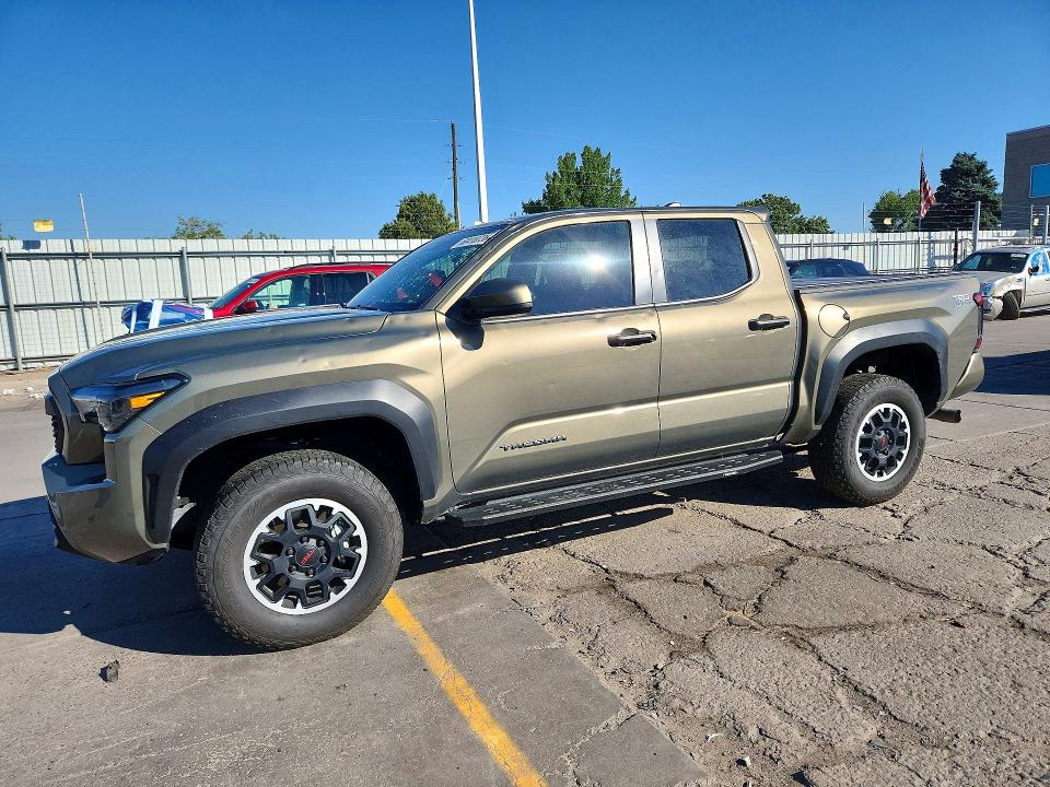 2025 Toyota Tacoma VIN 3TMLB5JN4SM207229 COPART salvage auction — HAIL, CO - CERTIFICATE OF TITLE, sold $26,000 on 2026-08-24 (photo 1)