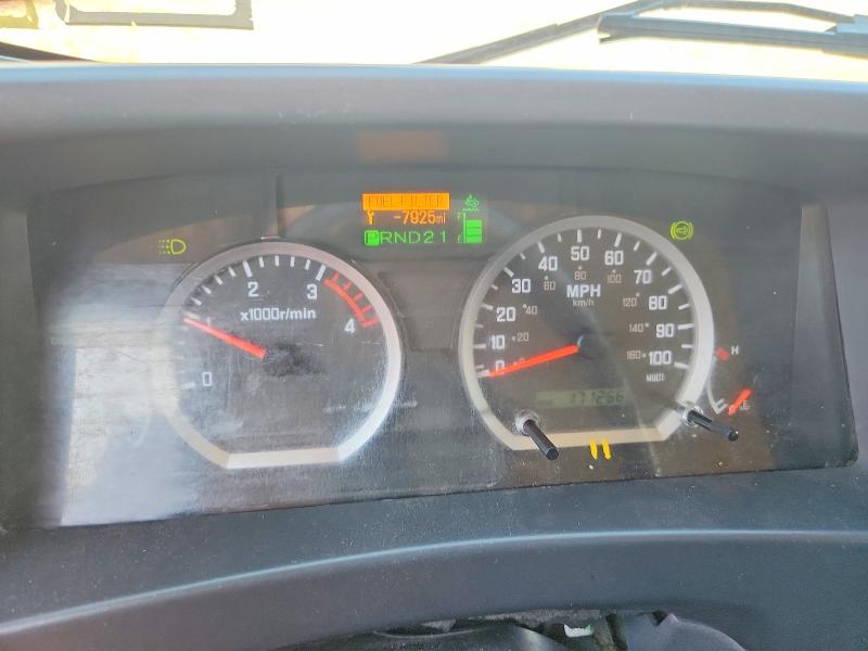 2013 Isuzu Nqr VIN JALE5W162D7900570 COPART salvage auction — MINOR DENT/SCRATCHES, NY - CERTIFICATE OF TITLE, sold $2,500 on 2026-07-29 (photo 9)