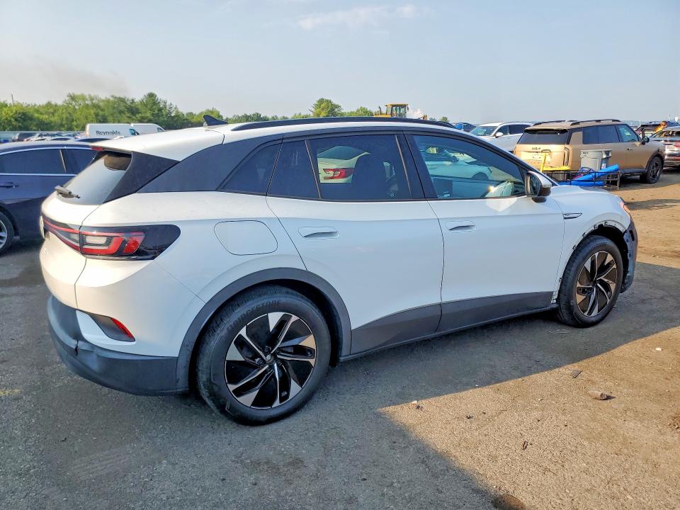 2022 Volkswagen Id.4 VIN WVGRMPE28NP061640 COPART salvage auction — MINOR DENT/SCRATCHES, FL - CERT OF TITLE SLVG REBUILDABLE, sold $11,100 on 2026-08-07 (photo 3)