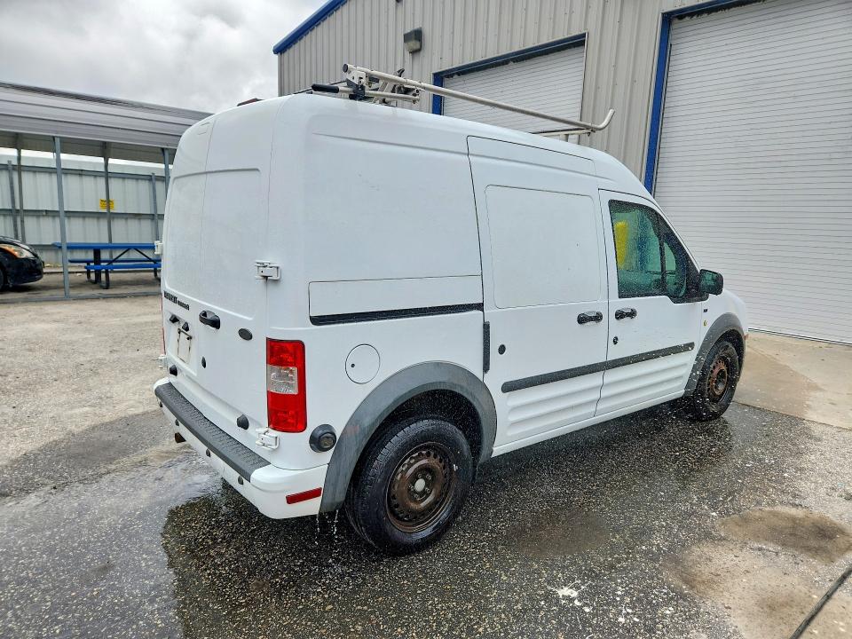 2013 Ford Transit connect VIN NM0LS7BN4DT173191 COPART salvage auction — MINOR DENT/SCRATCHES, Nc - Dealer Only Clean Title, sold $325 on 2026-07-16 (photo 3)