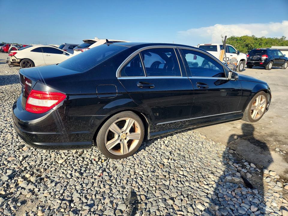 2010 Mercedes-benz C class VIN WDDGF8BB7AF424452 COPART salvage auction — WATER/FLOOD, FL - CERT OF TITLE-SLVG REBLD FLOOD, sold $425 on 2026-08-10 (photo 3)