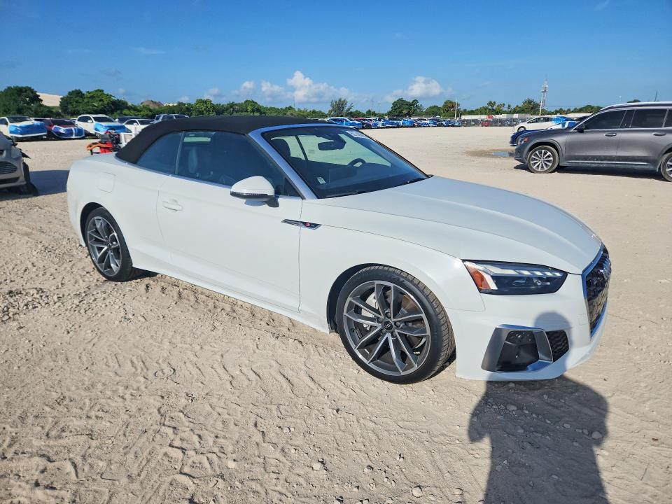 2024 Audi A5 VIN WAU3AGF52RN003114 COPART salvage auction — WATER/FLOOD, FL - CERT OF TITLE-SLVG REBLD FLOOD, sold $10,500 on 2026-07-28 (photo 4)