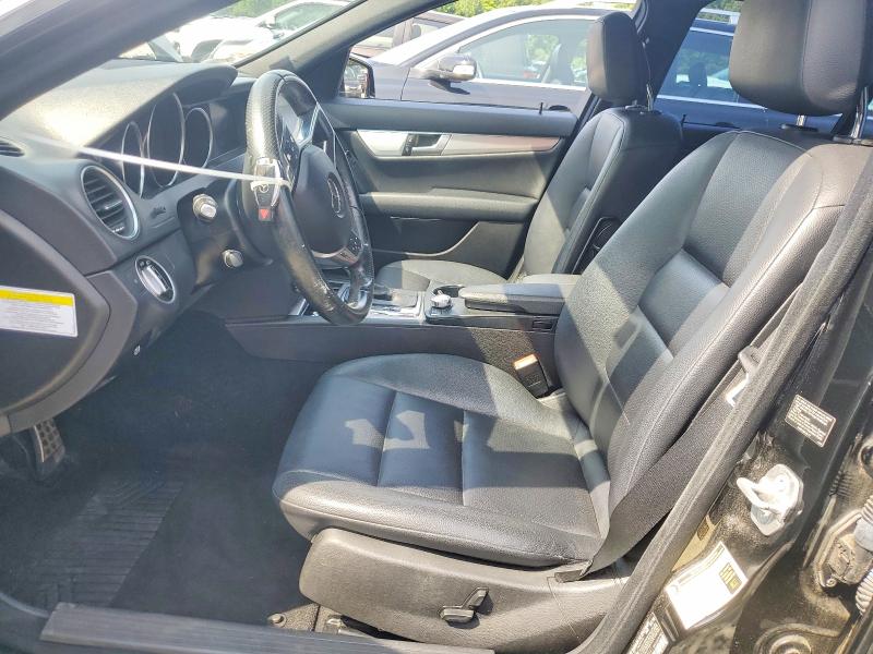 2013 Mercedes-benz C-klasse VIN WDDGF4HB3DR279641 COPART salvage auction — WATER/FLOOD, Ma - Cert Of Title-Reconstrctd Fld, sold $1,000 on 2026-07-23 (photo 7)