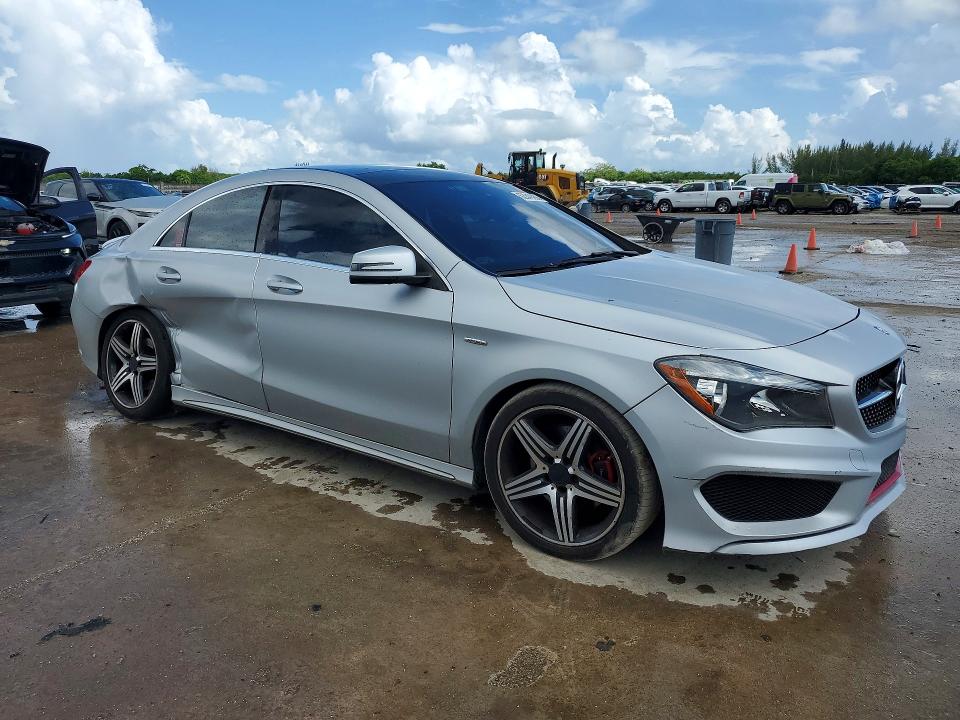 2015 Mercedes-benz Cla-klasse VIN WDDSJ4EB2FN225108 COPART salvage auction — SIDE, Fl - Cert Of Title Slvg Rebuildable, sold $3,600 on 2026-08-05 (photo 4)
