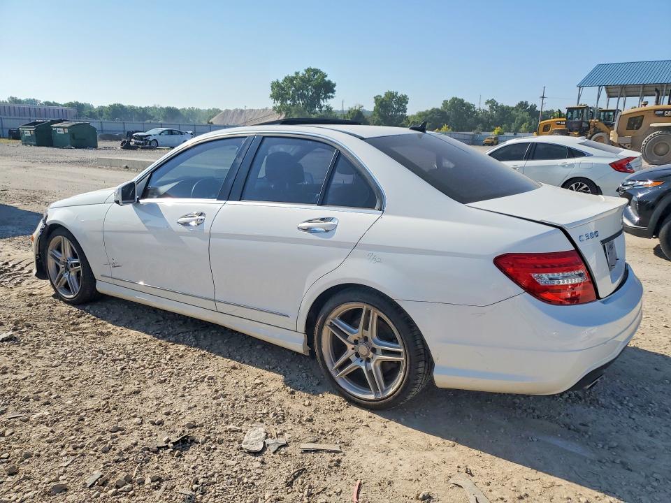 2014 Mercedes-benz C-klasse VIN WDDGF8AB4EG233038 COPART salvage auction — REAR END, Ks - Cert Of Title-Salvage, sold $1,500 on 2026-08-04 (photo 2)