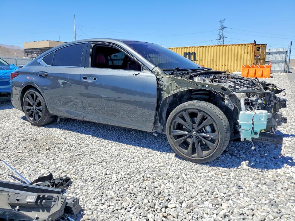 2022 Lexus ES VIN 58AGZ1B11NU115842 COPART salvage auction — FRONT END, Salvage Title, sold $16,000 on 2026-08-24 (photo 4)