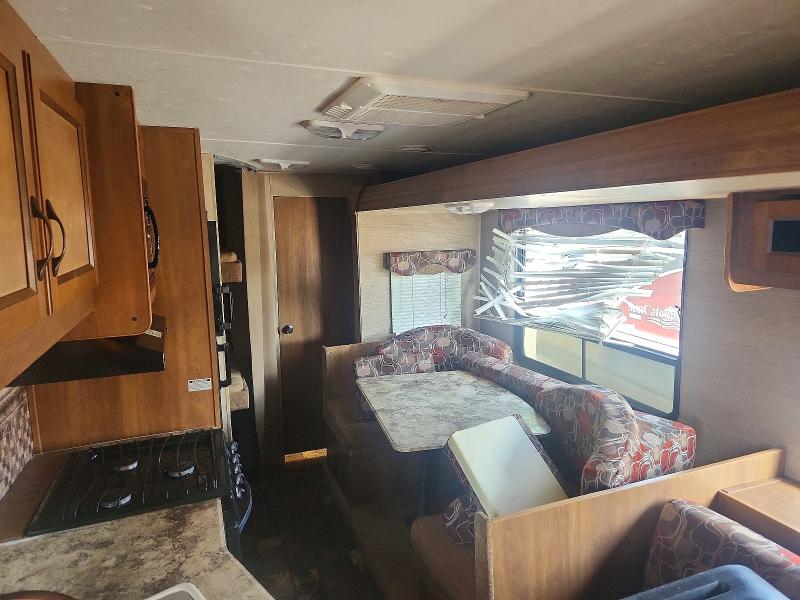 2014 Foresriver VIN 5ZT2CASBXEA018543 COPART salvage auction — ROOF, PA - CERTIFICATE OF SALVAGE, sold $600 on 2026-07-23 (photo 6)