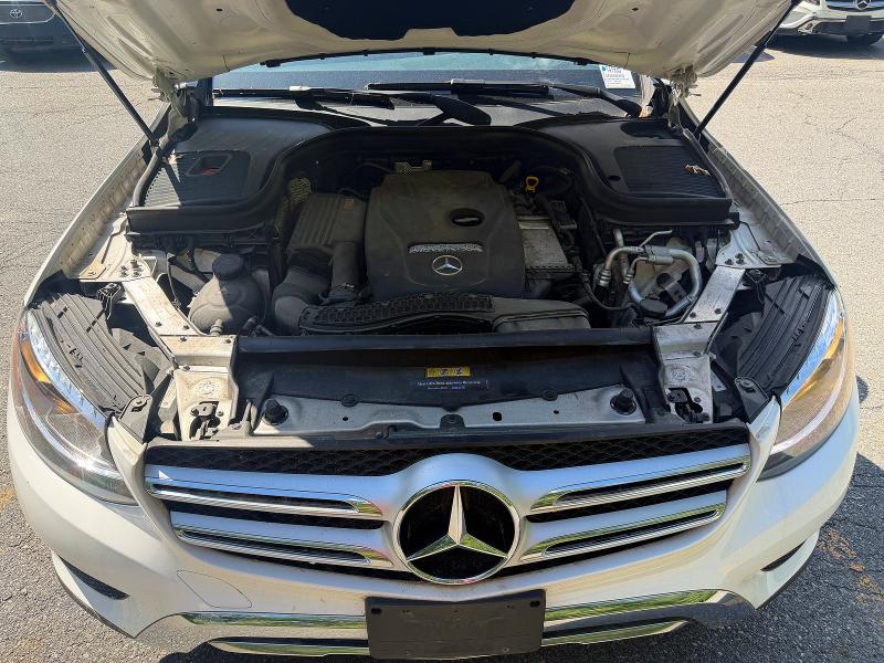 2019 Mercedes-benz Glc VIN WDC0G4KB4KV136679 COPART salvage auction — MINOR DENT/SCRATCHES, Ma - Certificate Of Title (P), sold $9,900 on 2026-07-29 (photo 7)