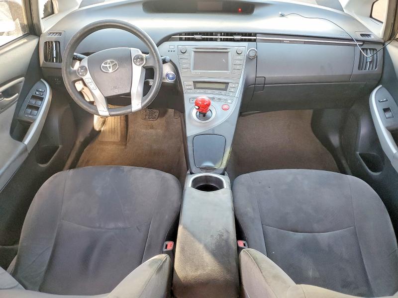2014 Toyota Prius VIN JTDKN3DU2E0389952 COPART salvage auction — MINOR DENT/SCRATCHES, CA - SALVAGE CERTIFICATE, sold $550 on 2026-07-16 (photo 8)