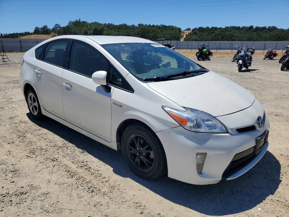 2014 Toyota Prius VIN JTDKN3DU6E0369154 COPART salvage auction — MINOR DENT/SCRATCHES, Ca - Dis/Dlr/Exp Only Clean Title, sold $1,350 on 2026-07-31 (photo 4)