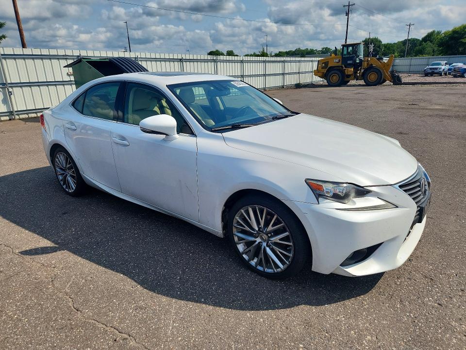 2014 Lexus VIN JTHCF1D23E5012830 COPART salvage auction — MINOR DENT/SCRATCHES, Mn - Certificate Of Title, sold $5,200 on 2026-07-07 (photo 4)