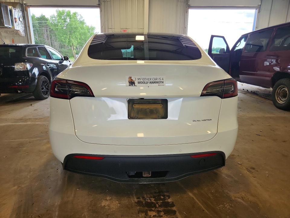 2020 Tesla Model y VIN 5YJYGDEEXLF032129 COPART salvage auction — FRONT END, MN - CERT OF TITLE-SALVAGE, sold $7,800 on 2026-07-23 (photo 6)