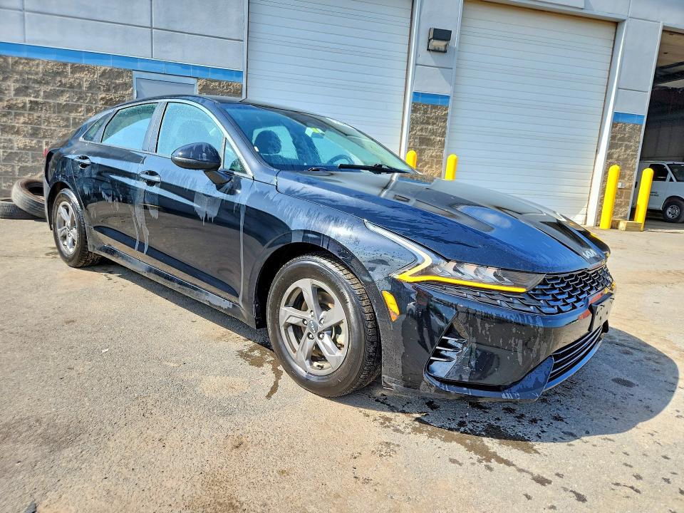 2023 Kia K5 VIN 5XXG14J28PG211393 COPART salvage auction — REAR END, IL - CERTIFICATE OF TITLE, sold $9,700 on 2026-07-20 (photo 4)