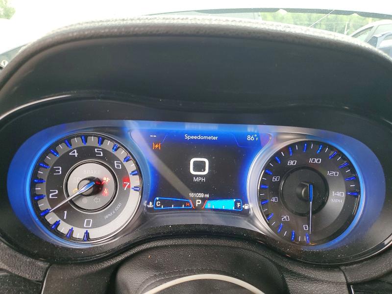 2019 Chrysler 300 VIN 2C3CCAGG2KH610773 COPART salvage auction — FRONT END, Ky - Certificate Of Title, sold $700 on 2026-07-27 (photo 9)