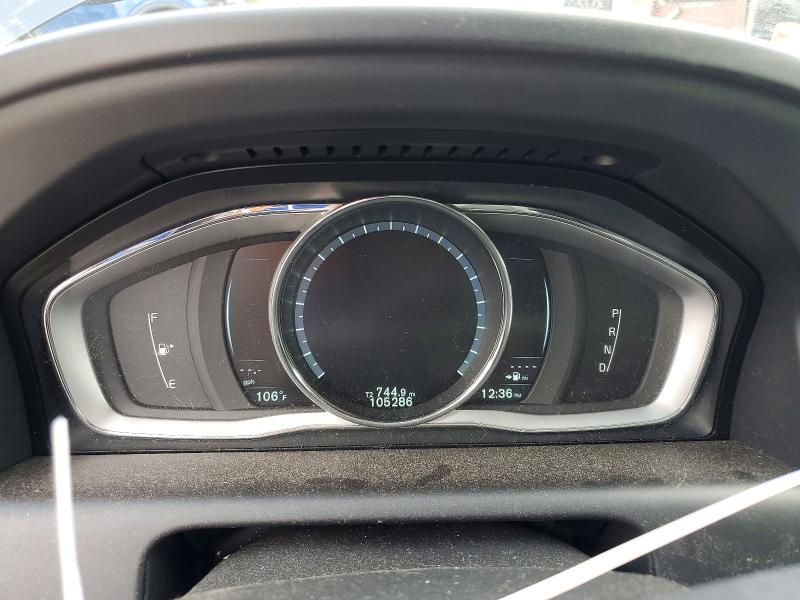 2015 Volvo Xc60 VIN YV4612RK0F2667474 COPART salvage auction — SIDE, KY - CERT OF TITLE-SALVAGE, sold $950 on 2026-08-10 (photo 9)