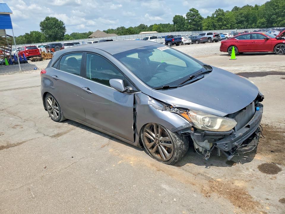 2016 Hyundai Elantra VIN KMHD35LH2GU329899 COPART salvage auction — FRONT END, MS - CERT OF TITLE-REBUILT, sold $725 on 2026-07-31 (photo 4)