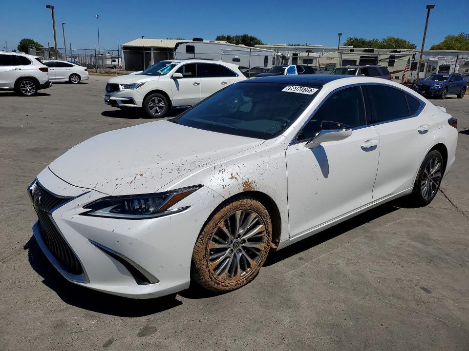 2021 Lexus ES VIN 58ADZ1B19MU083921 — COPART salvage auction photo