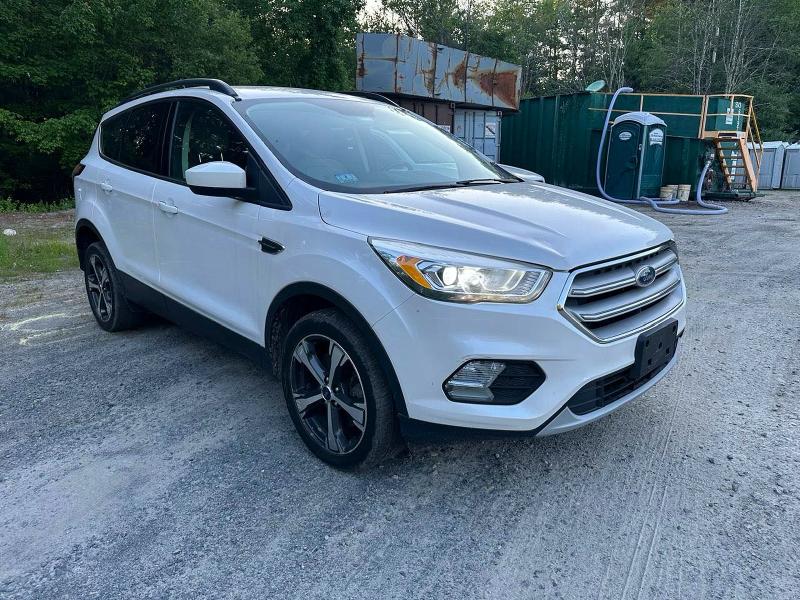 2018 Ford Escape VIN 1FMCU9HD0JUA68382 COPART salvage auction — MINOR DENT/SCRATCHES, Ma - Certificate Of Title (P), sold $1,300 on 2026-07-30 (photo 1)