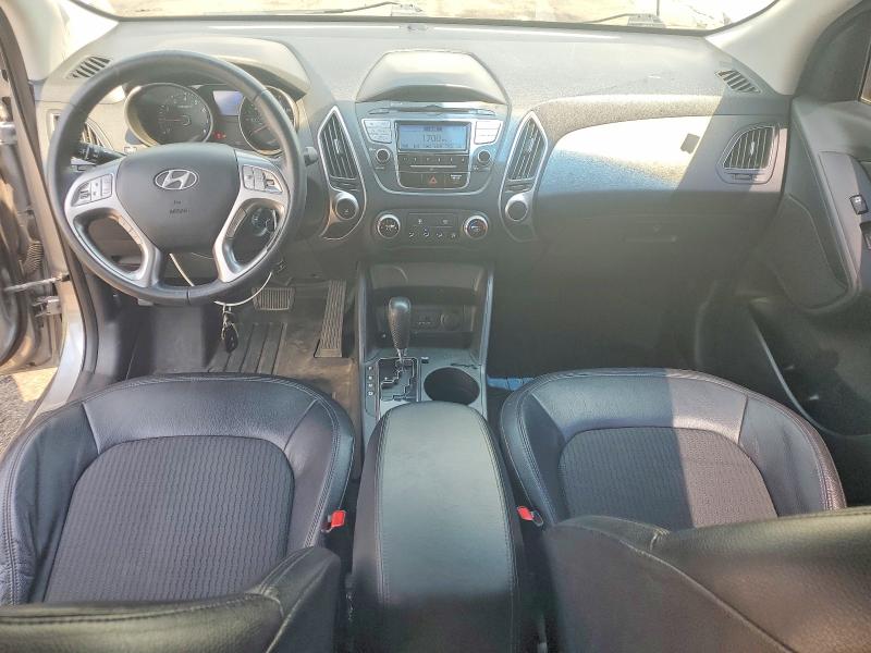 2011 Hyundai Tucson VIN KM8JU3AC1BU272888 COPART salvage auction — FRONT END, CO - DIS/DLR/EXP ONLY CLEAN TITLE, sold $1,550 on 2026-07-09 (photo 8)