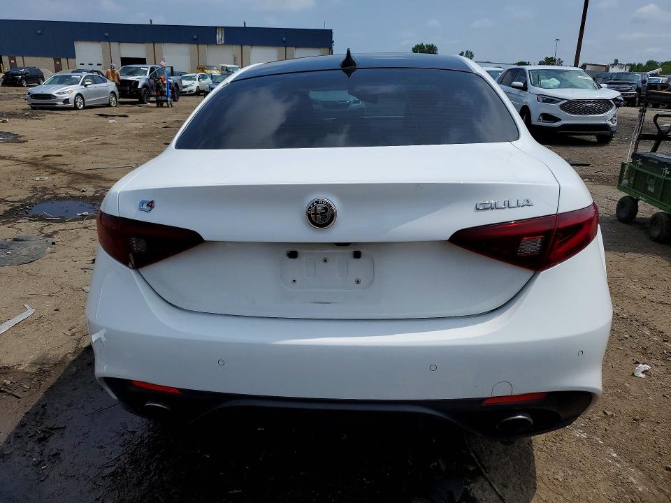 2018 Alfa romeo Giulia VIN ZARFAEDN4J7597226 COPART salvage auction — FRONT END, Mi - Cert Of Title-Rebuilt Salvage, sold $2,300 on 2026-07-31 (photo 6)