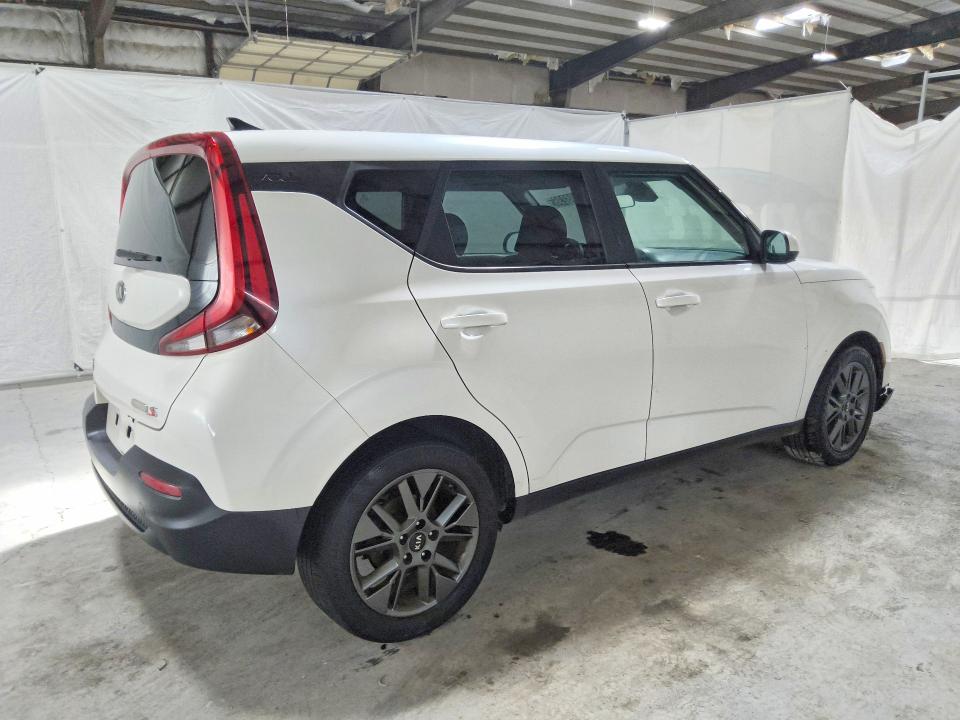 2021 Kia Soul VIN KNDJ23AU3M7790845 COPART salvage auction — MECHANICAL, TN - CERTIFICATE OF TITLE, sold $200 on 2026-07-30 (photo 3)