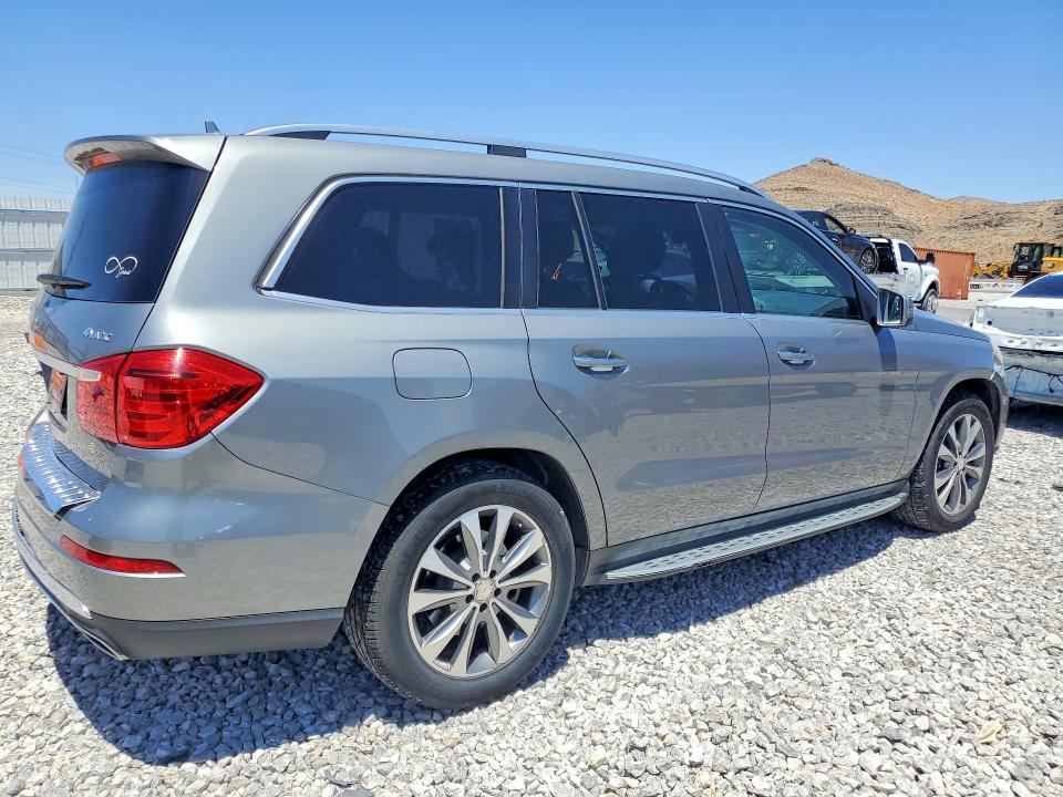 2015 Mercedes-benz Gl-klasse VIN 4JGDF6EE9FA464295 COPART salvage auction — REAR END, Nv - Salvage Title, sold $3,750 on 2026-07-22 (photo 3)