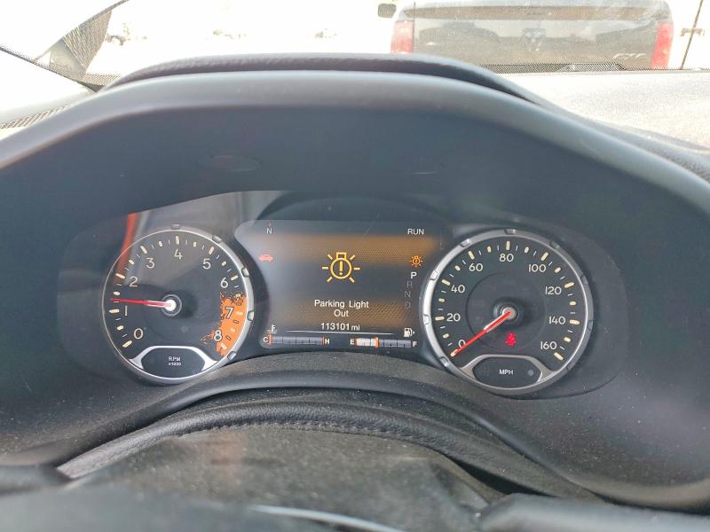 2017 Jeep Renegade VIN ZACCJBBB3HPG37197 COPART salvage auction — FRONT END, Co - Salvage Title, sold $525 on 2026-08-05 (photo 9)