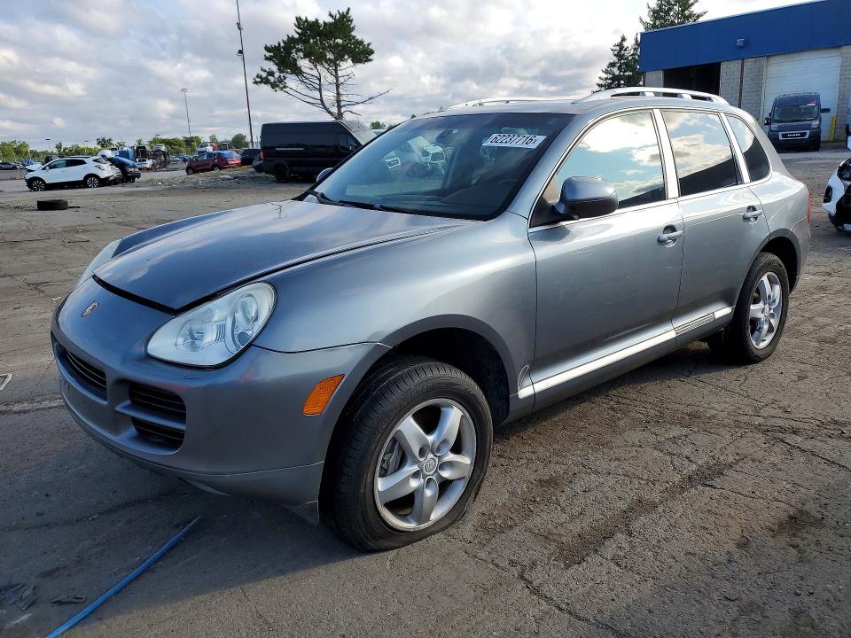 2005 Porsche Cayenne VIN WP1AB29P95LA64102 COPART salvage auction — MINOR DENT/SCRATCHES, MI - CERTIFICATE OF TITLE, sold $625 on 2026-07-31 (photo 1)