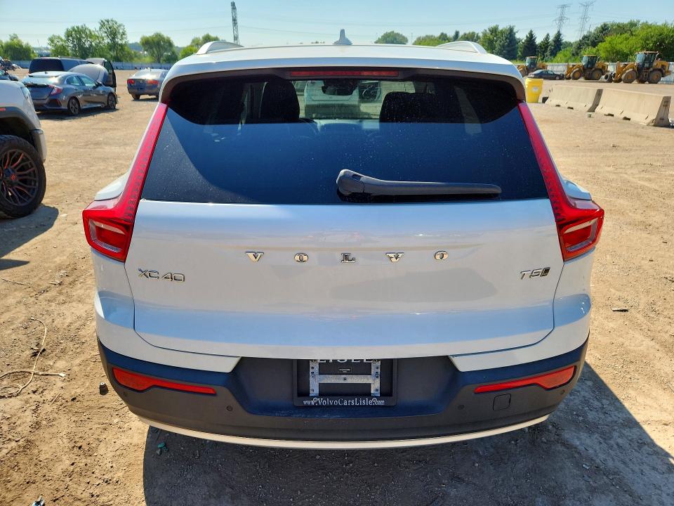 2020 Volvo Xc40 VIN YV4162UK3L2298866 COPART salvage auction — WATER/FLOOD, Il - Salvage Cert-Flood, sold $6,000 on 2026-08-18 (photo 6)