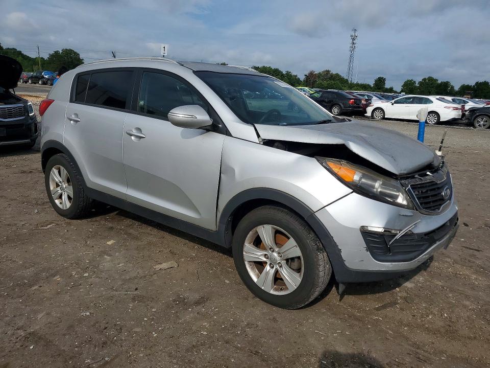 2012 Kia Sportage VIN KNDPB3A22C7322175 COPART salvage auction — FRONT END, VA - CERT OF TITLE - SALVAGE, sold $250 on 2026-07-29 (photo 4)