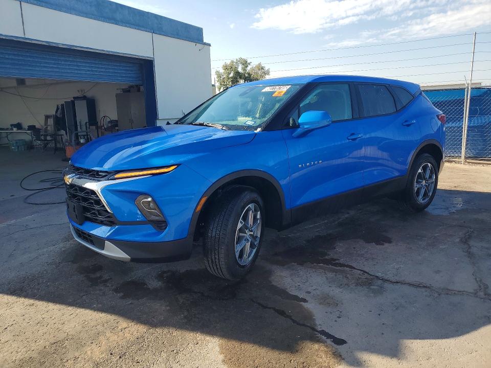 2026 Chevrolet Blazer VIN 3GNKBCR43TS143233 — COPART salvage auction photo