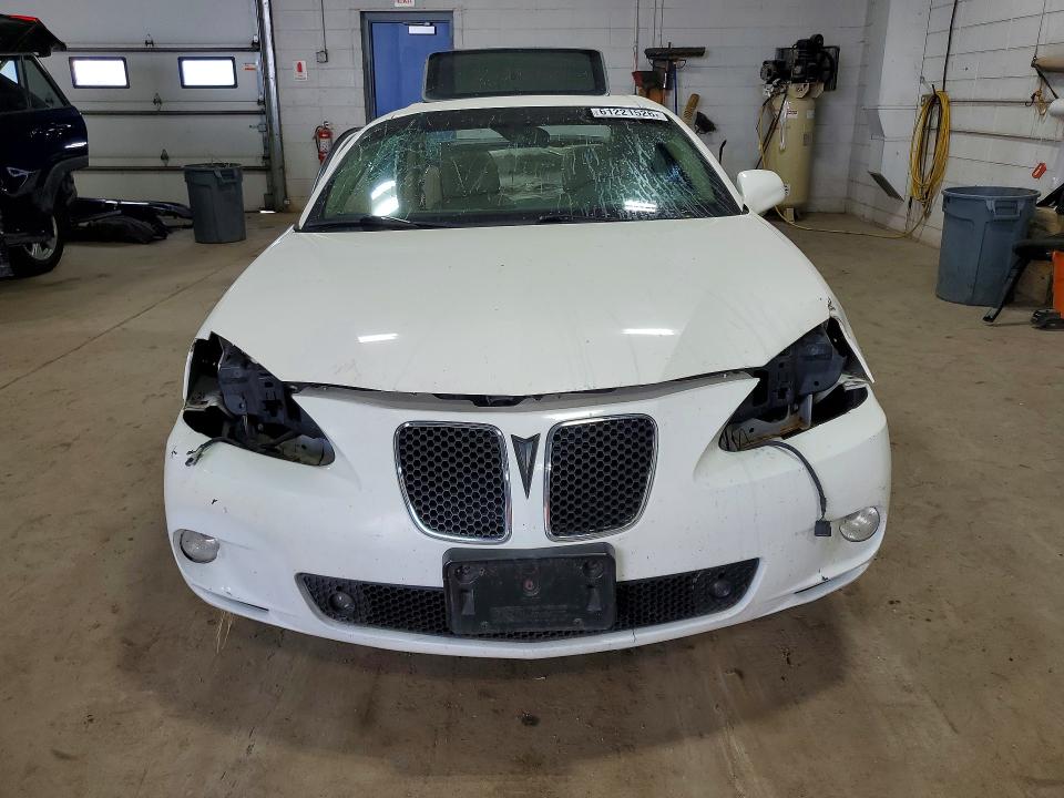 2008 Pontiac Grand prix VIN 2G2WC55C181104244 COPART salvage auction — ALL OVER, Mn - Cert Of Title-Salvage, sold $450 on 2026-08-27 (photo 5)