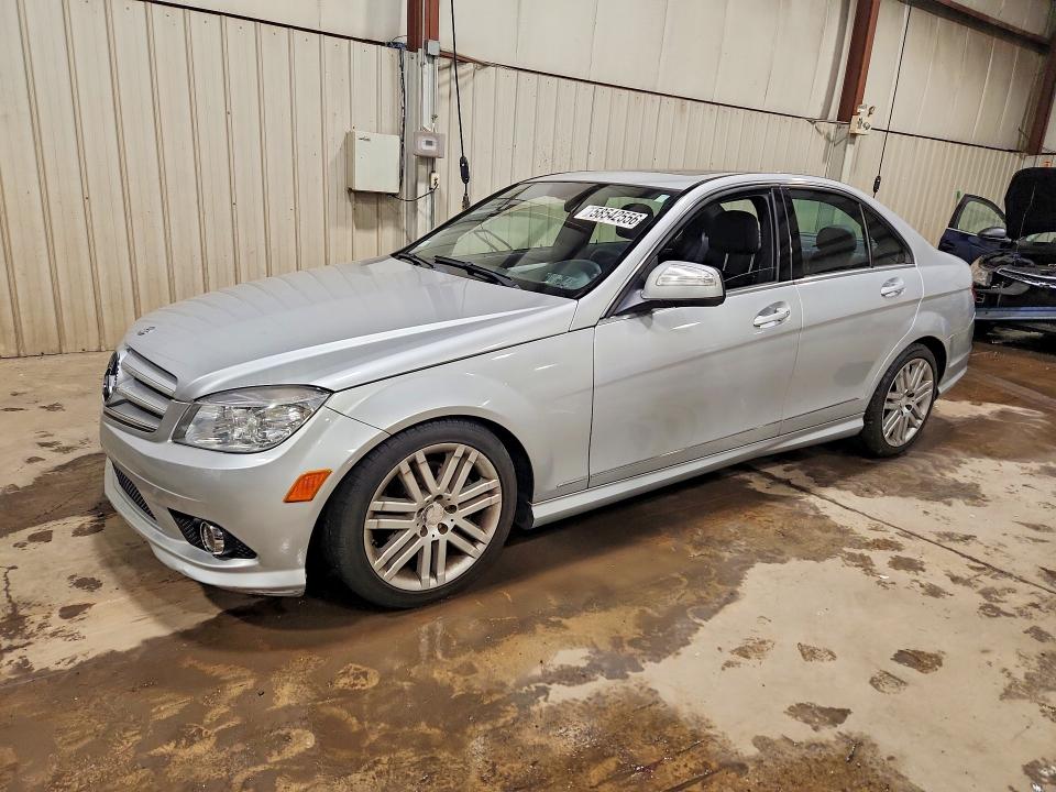 2009 Mercedes-benz C-klasse VIN WDDGF81X39R049280 COPART salvage auction — WATER/FLOOD, PA - CERT OF SALVAGE-W=FLOOD VEH, sold $550 on 2026-07-24 (photo 1)