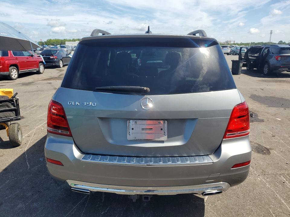 2015 Mercedes-benz Glk-klasse VIN WDCGG5HB7FG423682 COPART salvage auction — WATER/FLOOD, FL - CERT OF TITLE-SLVG REBLD FLOOD, sold $2,450 on 2026-07-27 (photo 6)