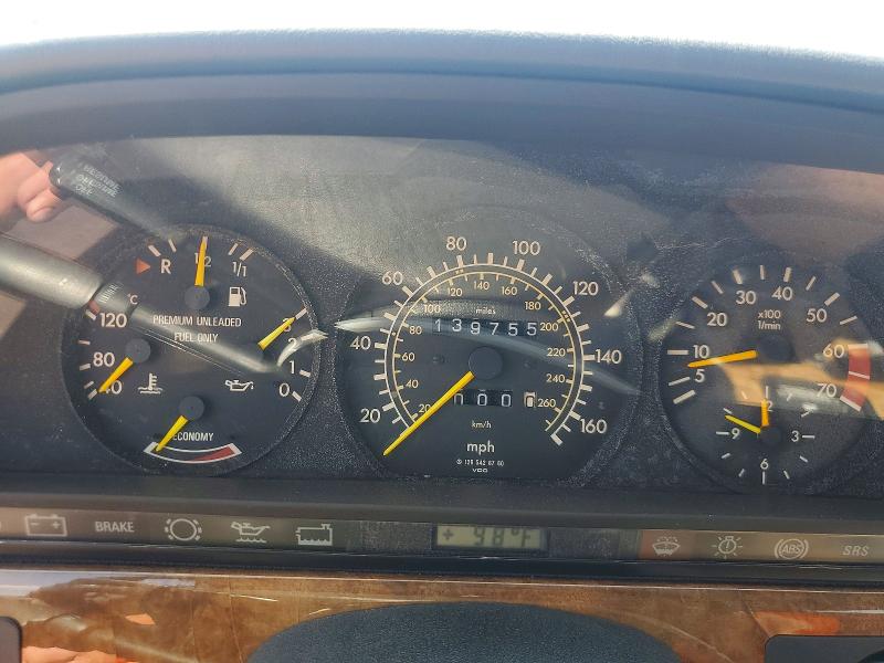 1990 Mercedes-benz 560 VIN WDBCA39E8LA549971 COPART salvage auction — MINOR DENT/SCRATCHES, MI - CERTIFICATE OF TITLE, sold $5,100 on 2026-07-10 (photo 9)