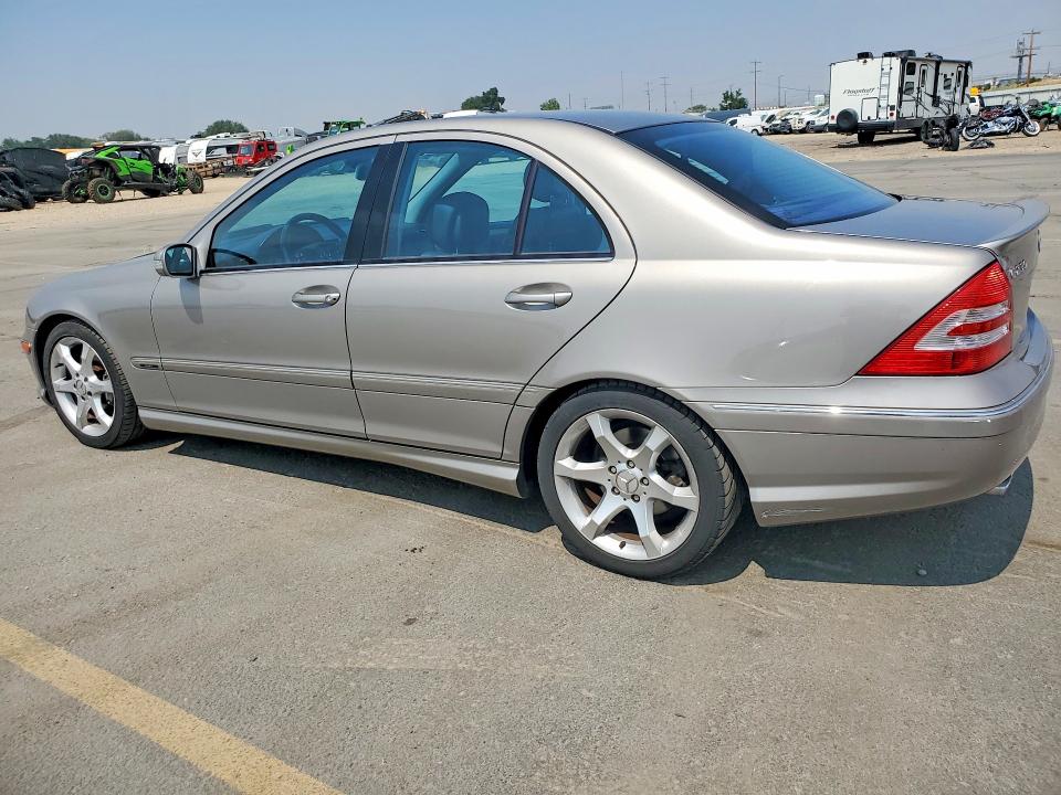 2007 Mercedes-benz C-klasse VIN WDBRF52H17F919291 COPART salvage auction — FRONT END, Id - Certificate Of Title (P), sold $2,400 on 2026-08-06 (photo 2)